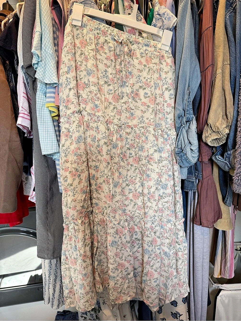 Celebrity Pink Floral Maxi Skirt in Pink & Blue Size Large